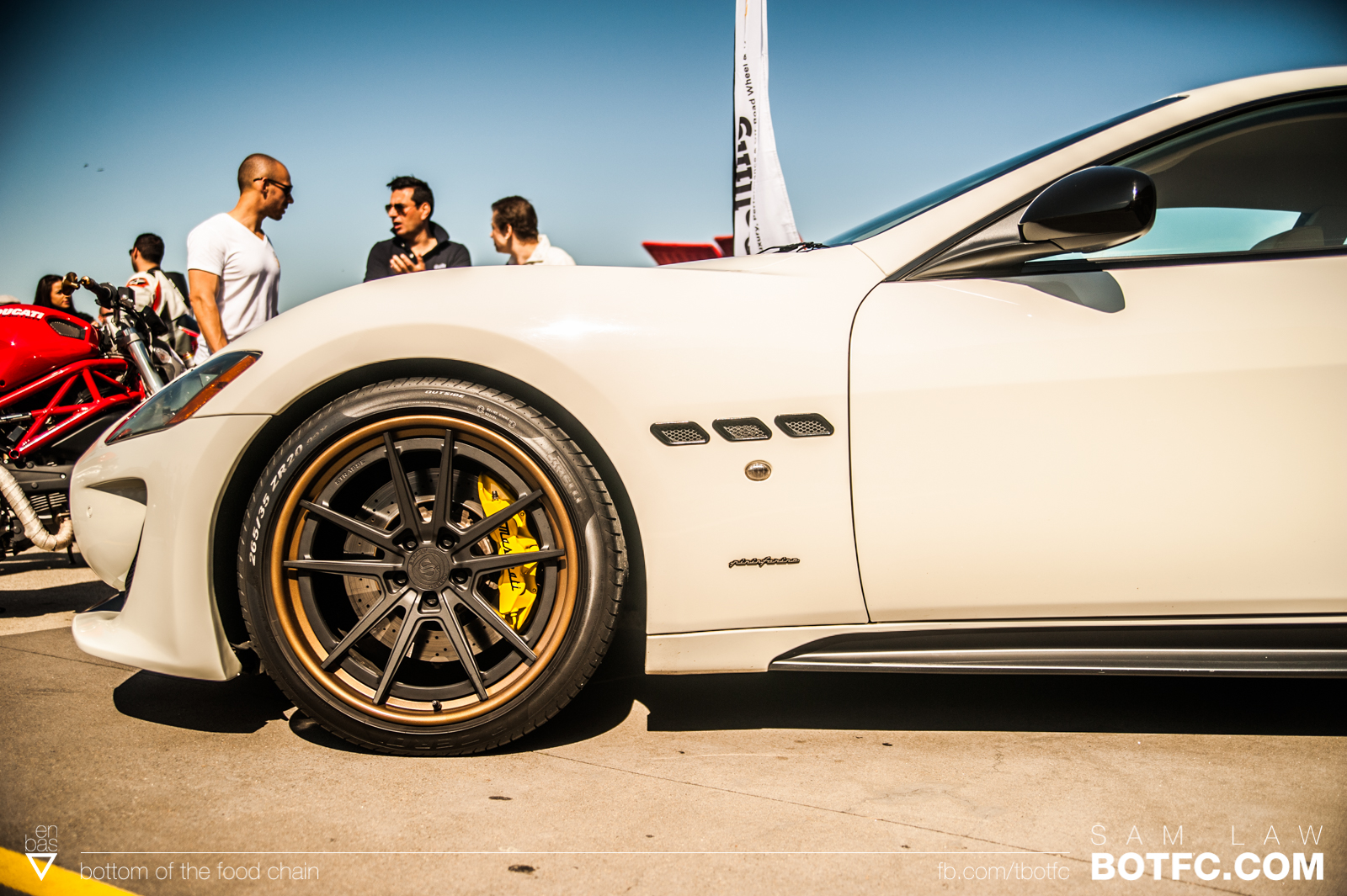 Strasse Sv1 maserati