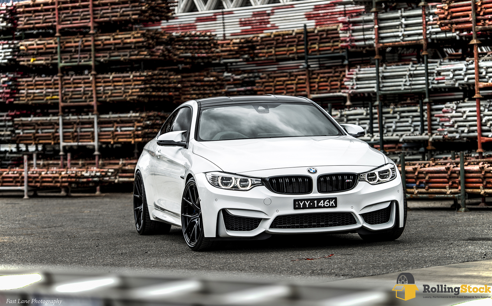 BMW M4 Strasse
