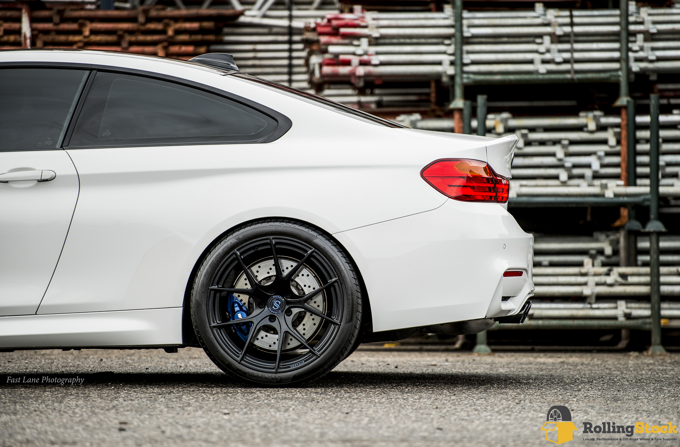 BMW M4 Strasse